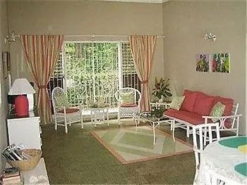 Paradise Lacosta Villa モンテゴ・ベイ ホテル